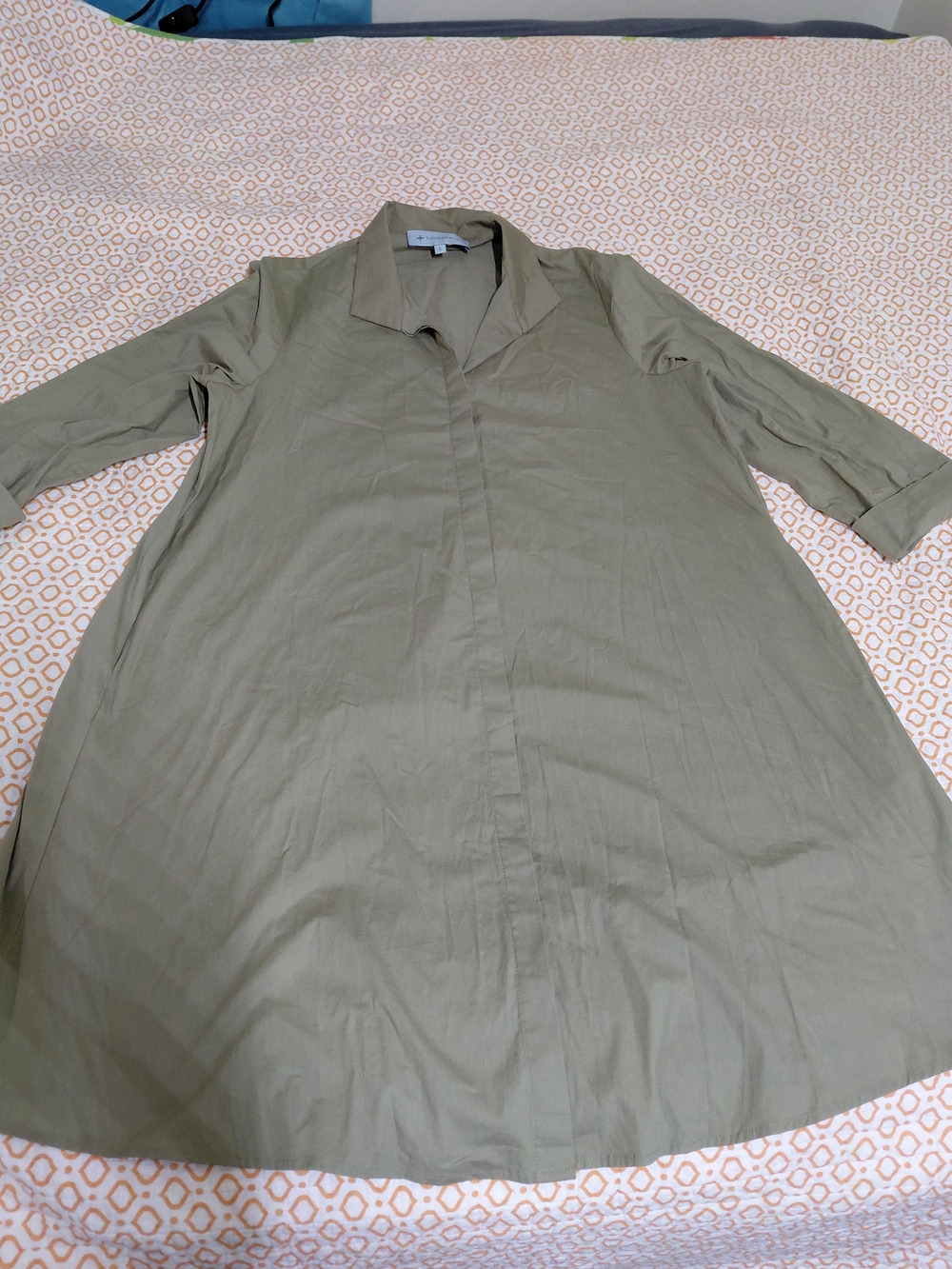 Tuckernuck Olive Green Casual Button-Down Shirt #B40